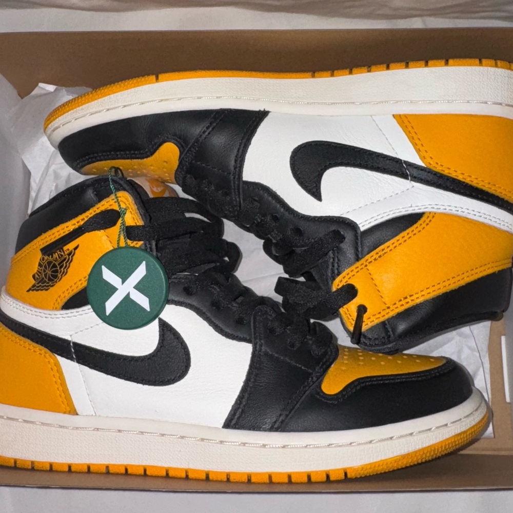 Nike Jordan 1 Retro High OG Taxi